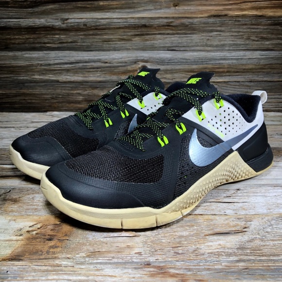 nike metcon 1 women's